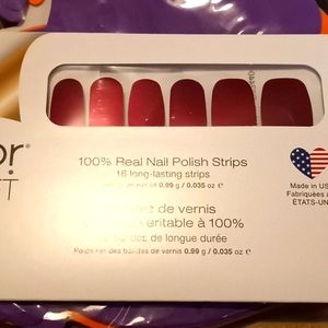 Color street nail strips venetian velvet new seale